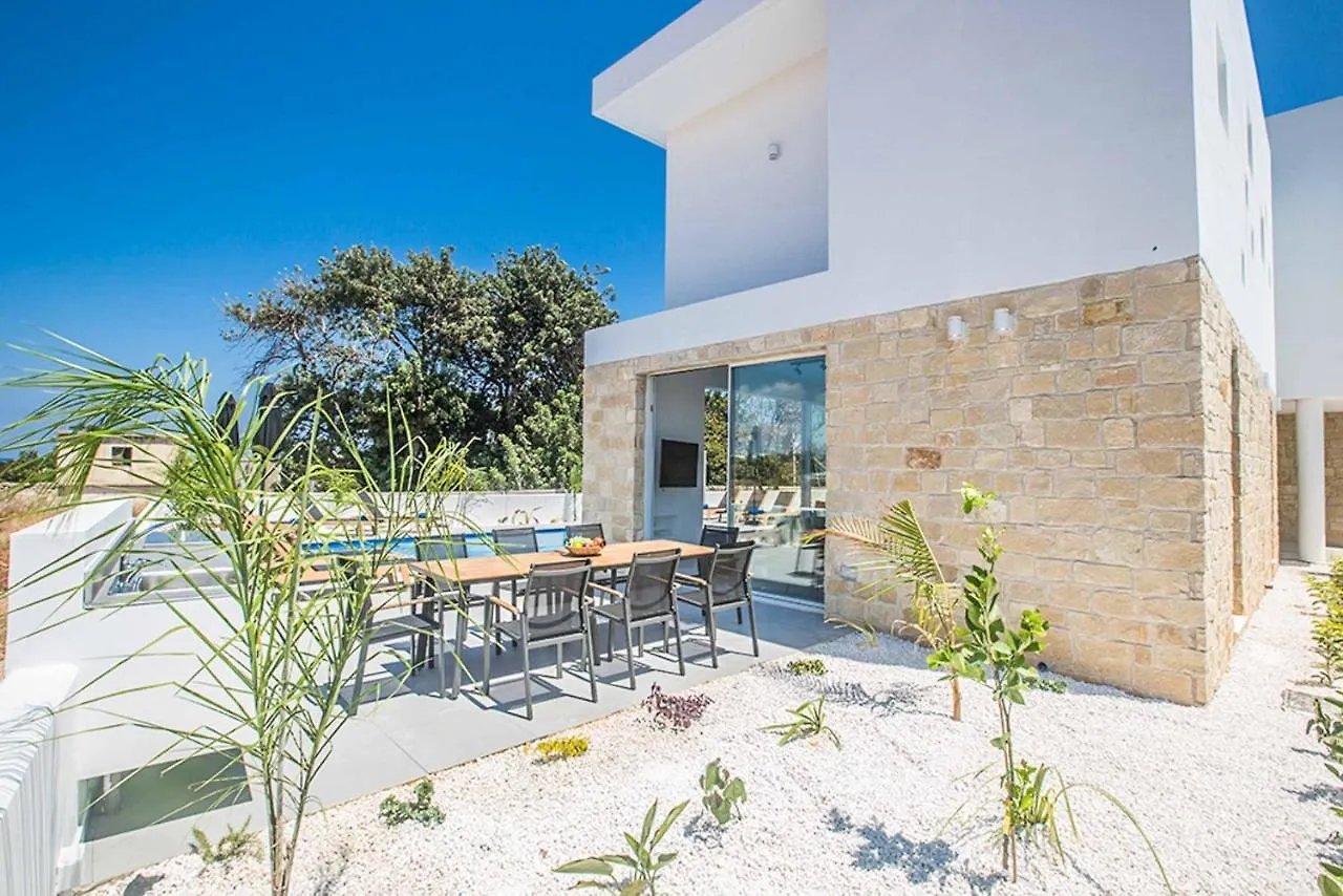 Villa Vie Blue 2 Protaras Zypern